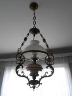 TWEE IDENTIEKE ART NOUVEAU LUSTERS, Ophalen