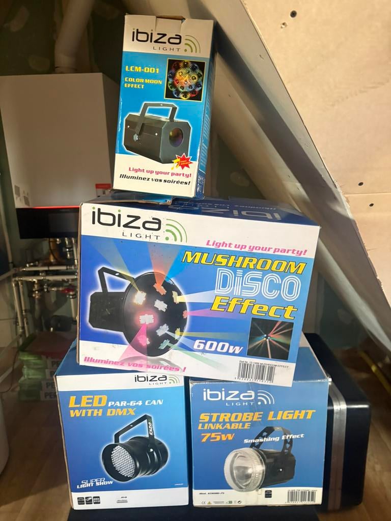 4 spots pour DJ avec pied et barre de support, Enlèvement, Comme neuf