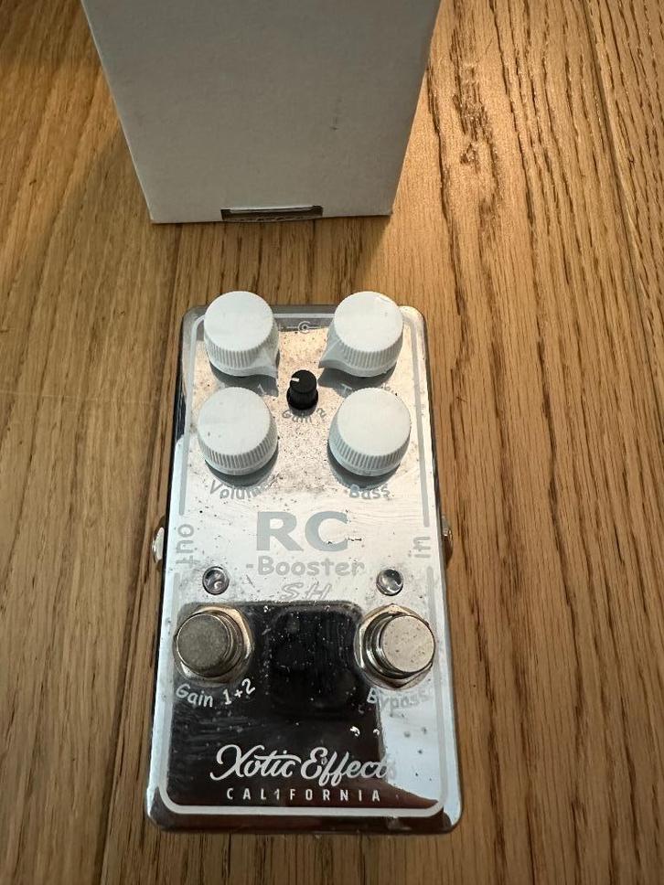 xotic RC booster SH, Musique & Instruments, Effets, Utilisé, Enlèvement ou Envoi