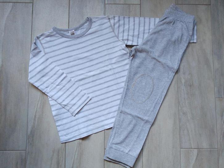 ★ M116/122 - Pyjama Zara, Enfants & Bébés, Vêtements enfant | Taille 116, Utilisé, Garçon, Vêtements de nuit ou Sous-vêtements