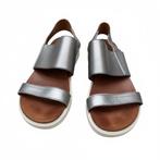 ✨️ Sandales INUOVO taille 37 - AVEC RÉDUCTION GROUPÉE ‼️✨️, Gris, Enlèvement ou Envoi, Inuovo, Comme neuf