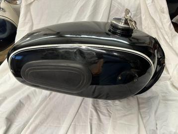 benzinetank bmw r69s  , r 60 ,r50 beschikbaar voor biedingen