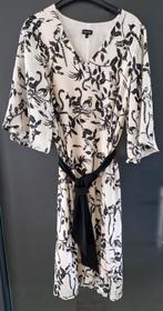 Jurk van Mayerline, Kleding | Dames, Jurken, Ophalen of Verzenden, Zo goed als nieuw, Maat 38/40 (M), Wit