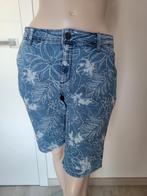 Short Cassis maat 40, Kleding | Dames, Broeken en Pantalons, Ophalen of Verzenden, Zo goed als nieuw, Maat 38/40 (M)