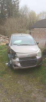 Beschadigde Suzuki Alto auto 73.000 km, Voorwielaandrijving, Overige kleuren, 5 deurs, Particulier