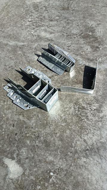 Support de poutres 63 et 25 mm beschikbaar voor biedingen