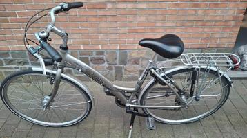 Goede lichte ALUMINIUM L’AVENIR 6v meisjesfiets 100% IN ORDE beschikbaar voor biedingen