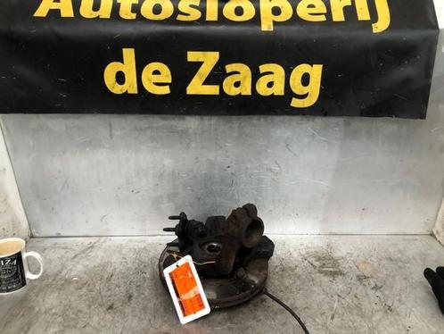Fusee rechts-voor van een Volkswagen Polo, Auto-onderdelen, Ophanging en Onderstel, Volkswagen, Gebruikt, 3 maanden garantie, Ophalen of Verzenden