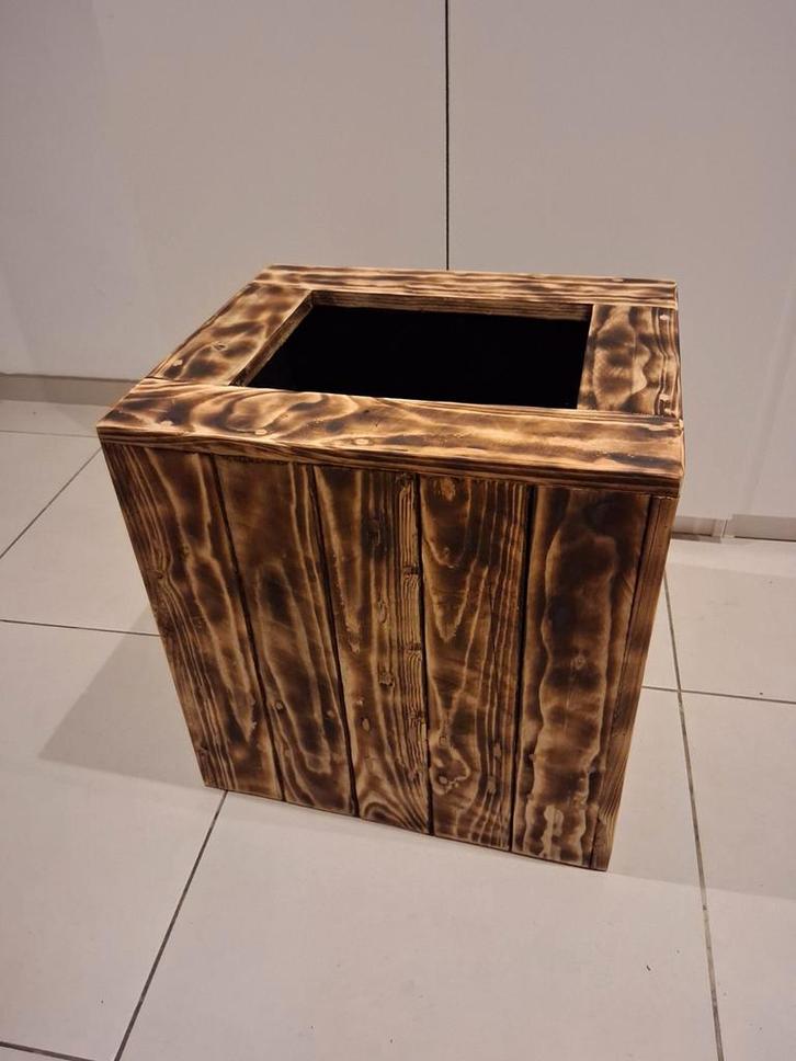 Bloembak gevlamd, Tuin en Terras, Bloembakken en Plantenbakken, Hout, Ophalen