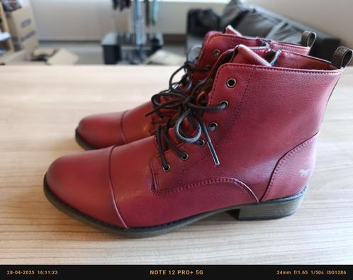 Rode Mustang laarzen, maat 42, Kleding | Dames, Schoenen, Nieuw, Lage of Enkellaarzen, Rood, Ophalen