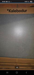 Nouveaux carreaux de sol en céramique 60 x 60 x 40 mètres ca, Enlèvement