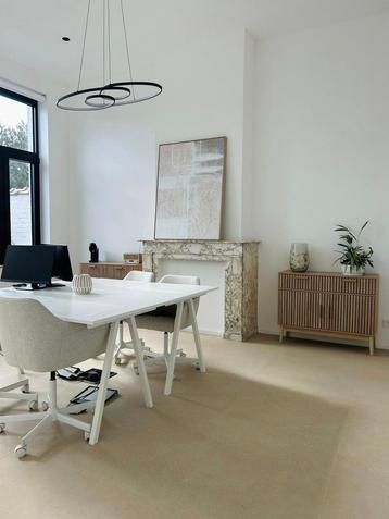 Salle de reunion  beschikbaar voor biedingen