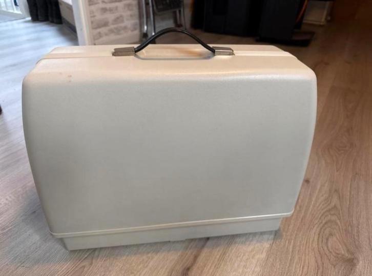 Machine à coudre Vendomatic, Hobby & Loisirs créatifs, Machines à coudre & Accessoires, Utilisé, Machine à coudre, Autres marques