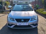 Seat Leon Cupra 300 / Camera / Active Cruise / CarPlay, Automaat, 4 cilinders, Leon, Leder