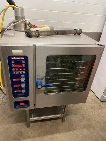 Steamer beschikbaar voor biedingen
