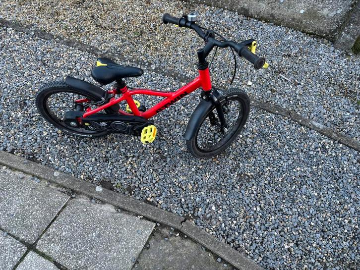 Jongens fiets 16 inch, Fietsen en Brommers, Fietsen | Kinderfietsjes, Zo goed als nieuw, Ophalen