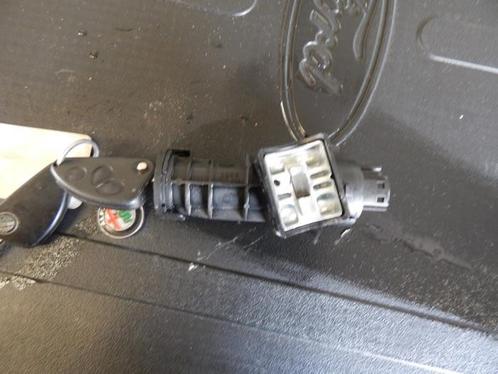 Kontaktslot + Sleutel van een Alfa Romeo 147, Auto-onderdelen, Overige Auto-onderdelen, Alfa Romeo, Gebruikt, 3 maanden garantie