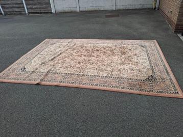 Tapijt beschikbaar voor biedingen