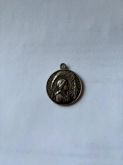 Religieuze medaille van Jeanne d'Arc en paus X, Verzamelen, Religie, Gebruikt, Sieraad, Ophalen of Verzenden