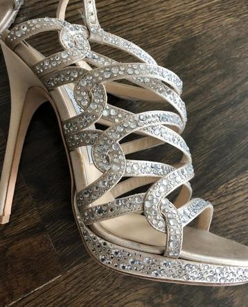 Talons aiguilles hauts argentés Jimmy Choo taille 38, Envoi, Comme neuf