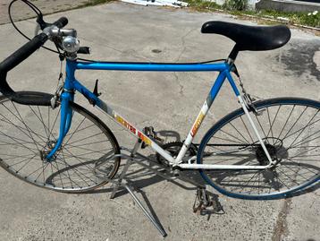 Vélo de course rétro Libertas, Enlèvement