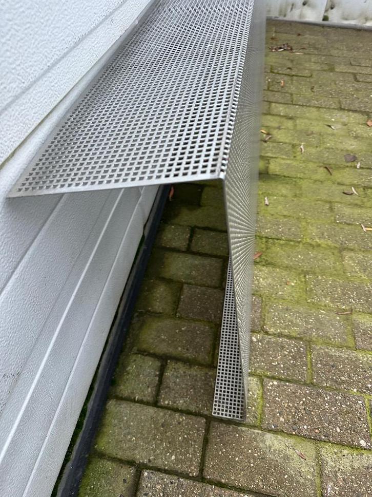 Inox geperforeerde plaat, Doe-het-zelf en Bouw, Metalen, Zo goed als nieuw, Overige metalen, Ophalen