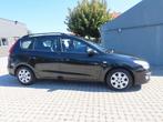 Hyundai i30 SW 1.6 CRDi Comfort (bj 2009), Gebruikt, 4 cilinders, Electronic Stability Program (ESP), Zwart