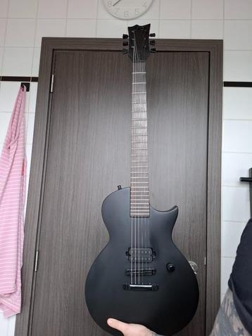 LTD Black Metal EC (no trem) beschikbaar voor biedingen