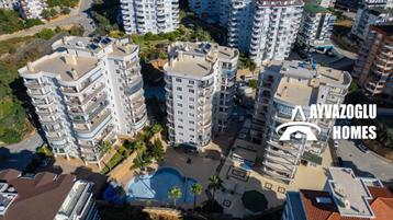 Ruim 2+1 appartement beschikbaar voor biedingen