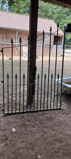Zwarte Landelijke smeedijzere poort, Tuin en Terras, Ophalen, Zo goed als nieuw