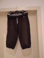 Nike capri, Vêtements | Femmes, Vêtements de sport, Nike, Enlèvement ou Envoi, Porté, Taille 38/40 (M)