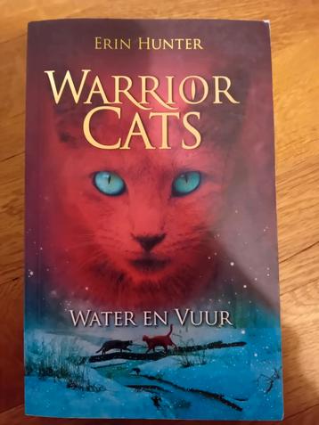 Boek 2 van Warrior Cats, 'Water en Vuur' beschikbaar voor biedingen