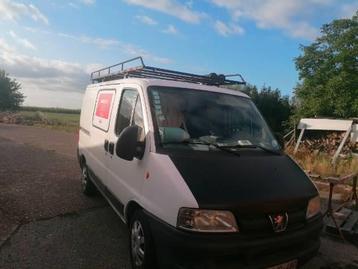 Peugeot boxer 2000..bwj2003.. Prijs 1600 euro beschikbaar voor biedingen