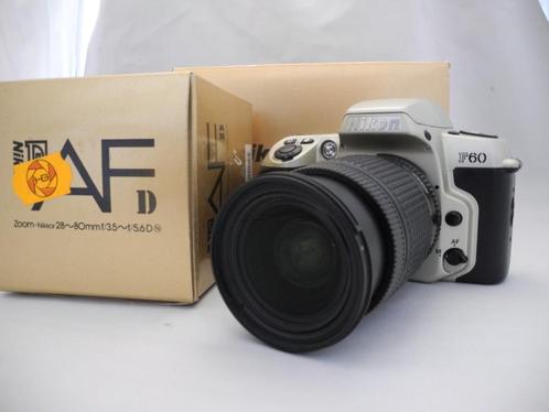 Nikon F60 analoge spiegelreflexcamera met 28-80 lens, Audio, Tv en Foto, Fotocamera's Analoog, Zo goed als nieuw, Spiegelreflex