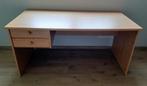 Degelijk bureau 150 cm x 75 cm x 75 cm, Ophalen, Gebruikt, Bureau
