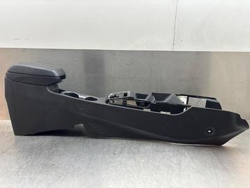 MIDDENCONSOLE Hyundai i30 (GDHB5) (84610A6100) beschikbaar voor biedingen