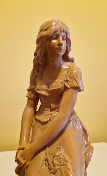 Beeld van Auguste Moreau - Art Nouveau  beschikbaar voor biedingen