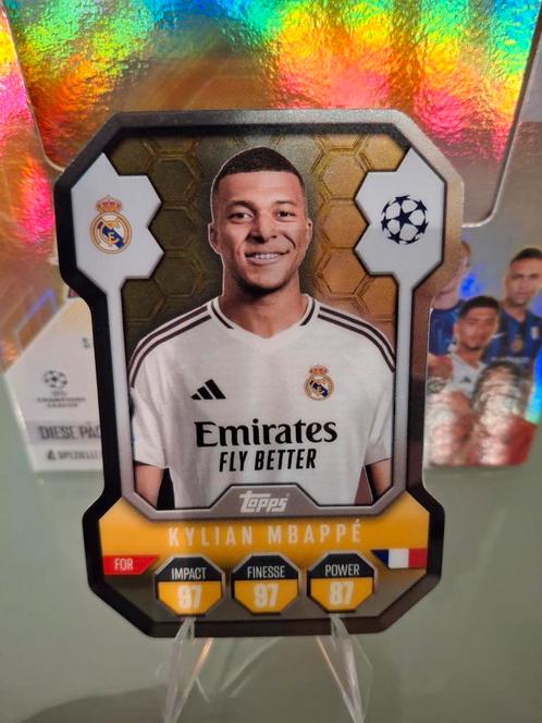 Kylian Mbappé Shield Topps Match Attax 24-25, Hobby en Vrije tijd, Stickers en Plaatjes, Zo goed als nieuw, Ophalen of Verzenden
