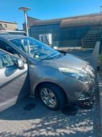 Renault scenic 1L5 dci 2011, Auto's, Voorwielaandrijving, Euro 5, Stof, Particulier