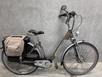 Elektrische fiets | Giant Twist | 2 accu's| zeer nette staat beschikbaar voor biedingen