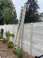 Alluminium ladder 3 maal 12 treden, Doe-het-zelf en Bouw, Ladders en Trappen, Ophalen, Ladder