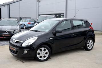 Hyundai i20 1.4 CRDi _ Garantie