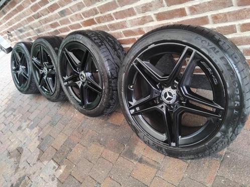 4 velgen met banden 18 inch AMG Mercedes zwart, Auto-onderdelen, Banden en Velgen, Band(en), 18 inch, Gebruikt, Ophalen of Verzenden