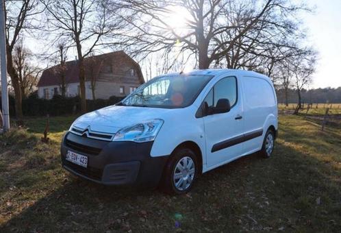 Citroen berlingo model 2019, 3zitplaatsen, Auto's, Bestelwagens en Lichte vracht, Particulier, Achteruitrijcamera, Cruise Control