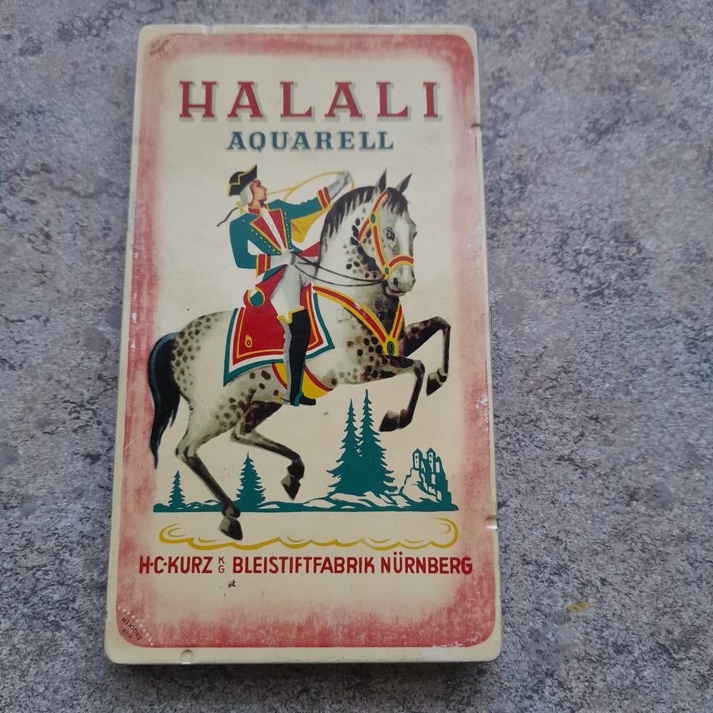 Zeer oude blikken doos Halali  Aquarell  - Naam in doos., Verzamelen, Blikken, Gebruikt, Ophalen of Verzenden