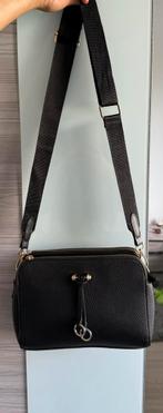 Petit sac noir, Ophalen of Verzenden, Zo goed als nieuw