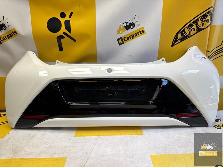 Toyota Aygo X Achterbumper 52159-0H061 068 wit, Auto-onderdelen, Carrosserie, Bumper, Toyota, Achter, Gebruikt
