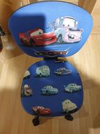 Kinderbureaustoel Cars met wieltjes, verstelbaar in hoogte;, Ophalen of Verzenden, Zo goed als nieuw, Blauw, Bureaustoel