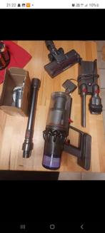 Dyson cyclone v11+new moteur+ nouvelle brosse led motorisé, Enlèvement ou Envoi, Reconditionné, Réservoir, Aspirateur