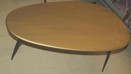 industrieel salon tafel, eivormig , volledig in  metaal, Huis en Inrichting, Tafels | Salontafels, Zo goed als nieuw, Minder dan 50 cm